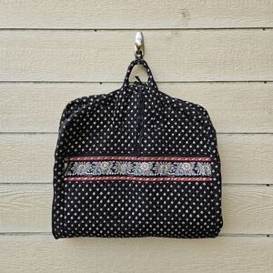 Vera Bradley quilted cotton hanging garment bag black and red medallion print
